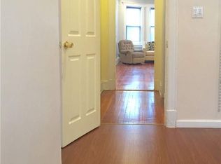 35-16 210th St, Flushing, NY 11361