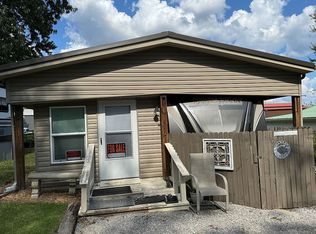 135 Comanche Trl, Crossville, TN 38572