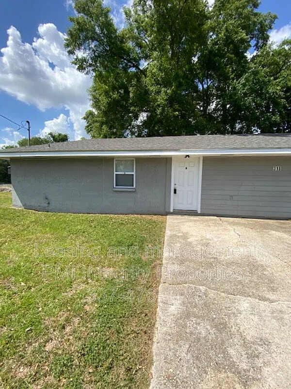 1 bed, 1.0 bath, 650 sqft, $700 — Photo 1