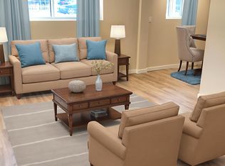 1 Hassard Ave #2, Toronto, ON M4K 3N3
