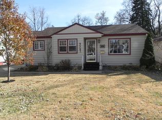 2219 W Charles St, Grand Island, NE 68803