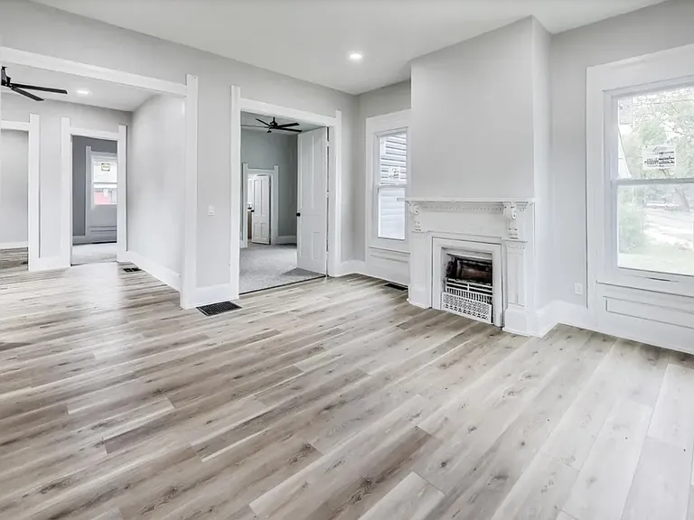 350 Johnson Ave #1 — Photo 4