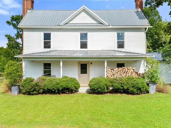 4298 Stewart St, Sophia, NC 27350