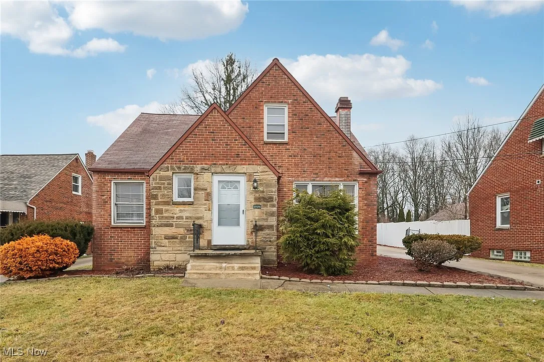 14357 Turney Rd photo 1