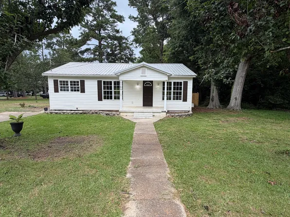 604 Strauss St, Dothan, AL 36301