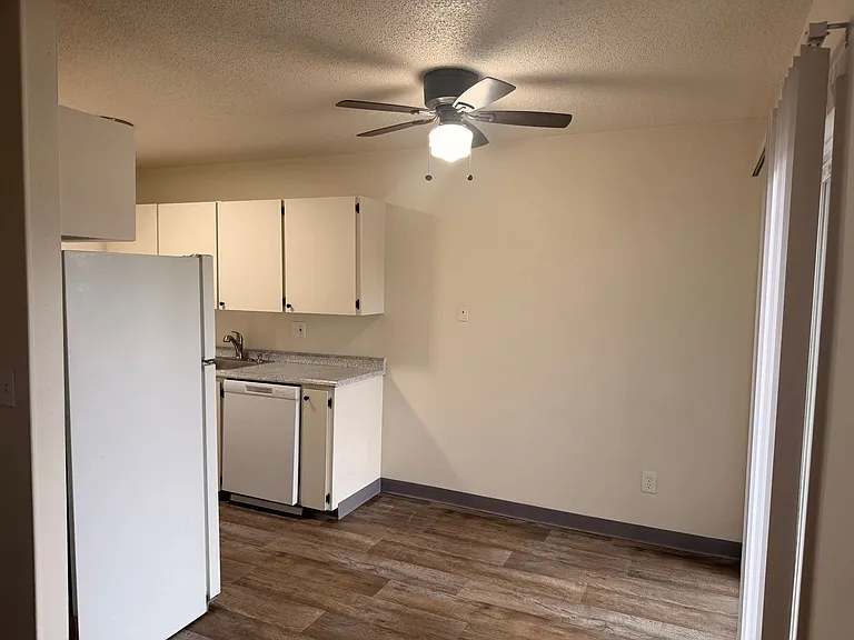 S815 - Star Apartments — Photo 22