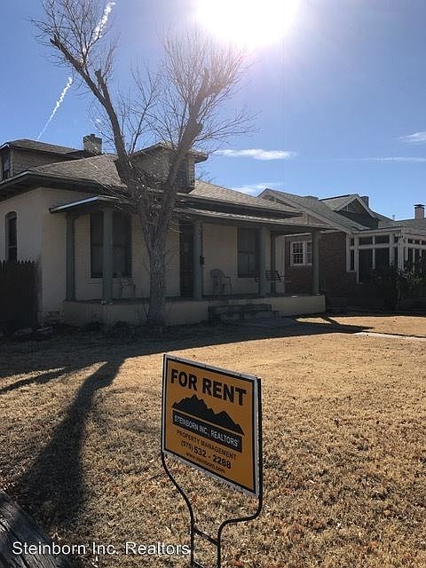 1st image of 403 W Las Cruces Ave