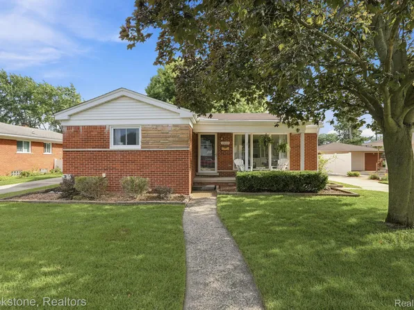 39209 Orangelawn St, Livonia, MI 48150