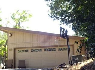 1623 Ronne Dr, Santa Rosa, CA 95404