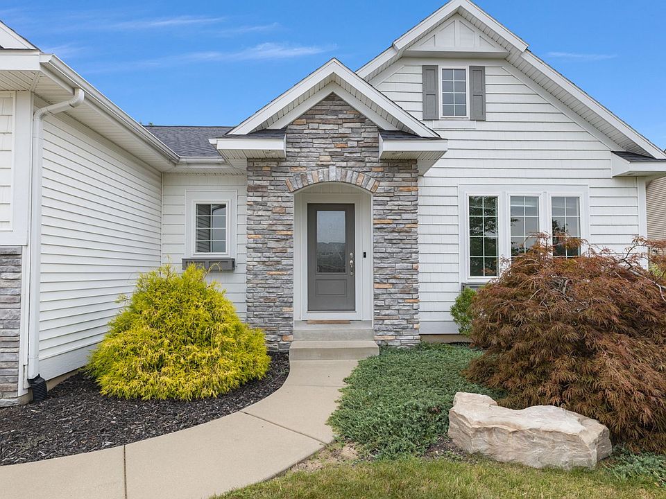 1st image of 3655 Bryce Dr