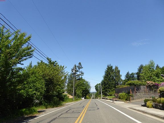 5th image of 1312 S Sunset Dr