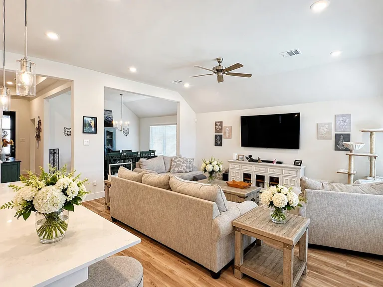 2719 Sellers Island Dr — Photo 10