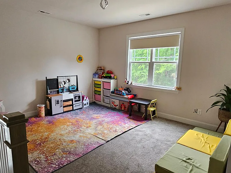 204 Cotten Dr — Photo 12