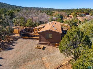 38 Memory Ln, Tijeras, NM 87059
