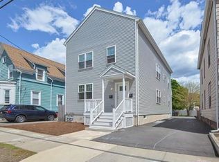 19 Grove St, Lynn, MA 01905