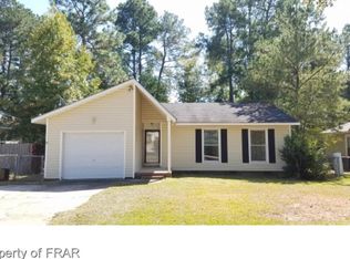 3306 Arrowhead Rd, Spring Lake, NC 28390