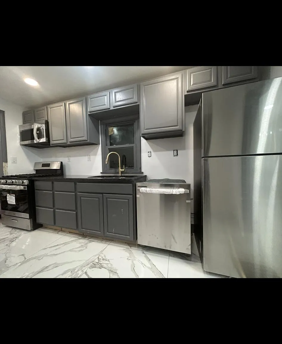 4 bed, 1310 sqft, $3,200 — Photo 4