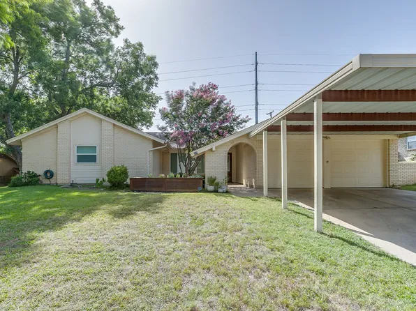228 Aquilla Dr, Lakeside, TX 76108