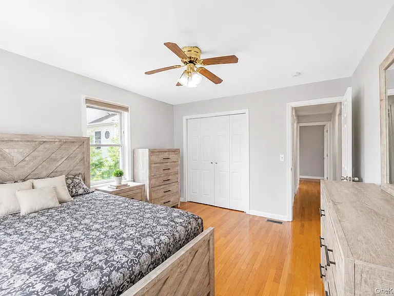 308 Bedell St — Photo 29