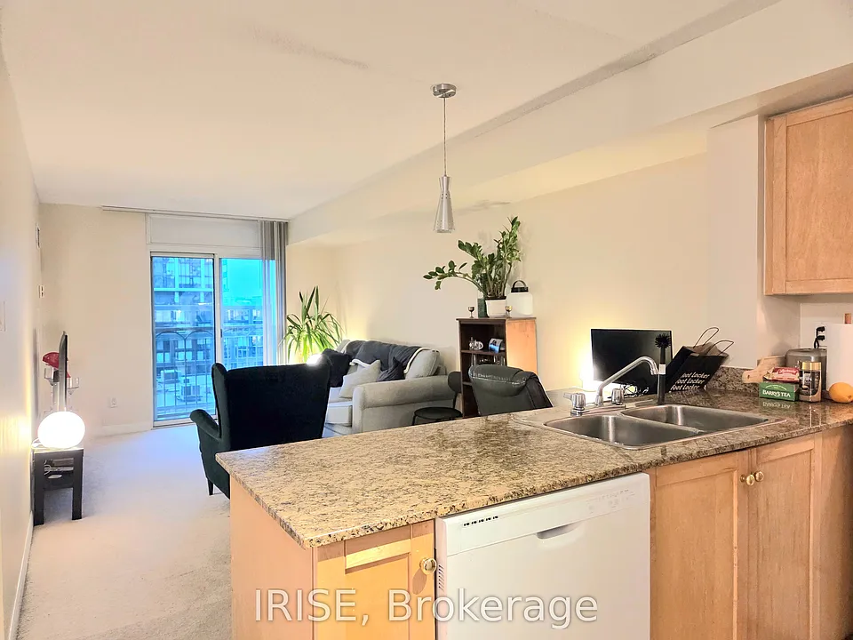 323 Richmond St E #1415