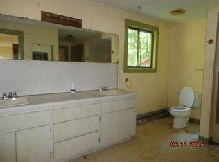12 Red Oak Acres St, Merrimac, MA 01860