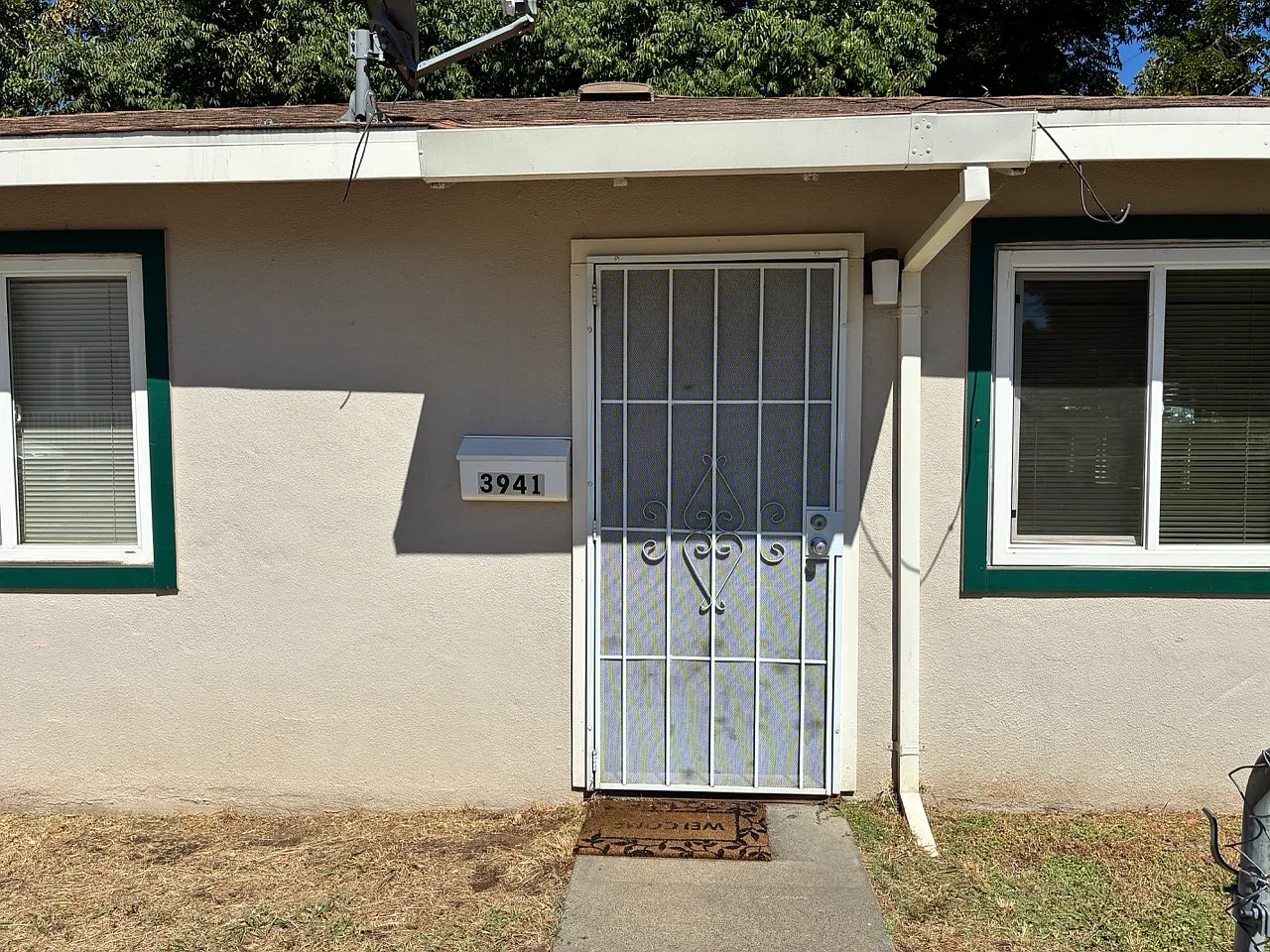 2 bed, 892 sqft, $2,195 — Photo 2