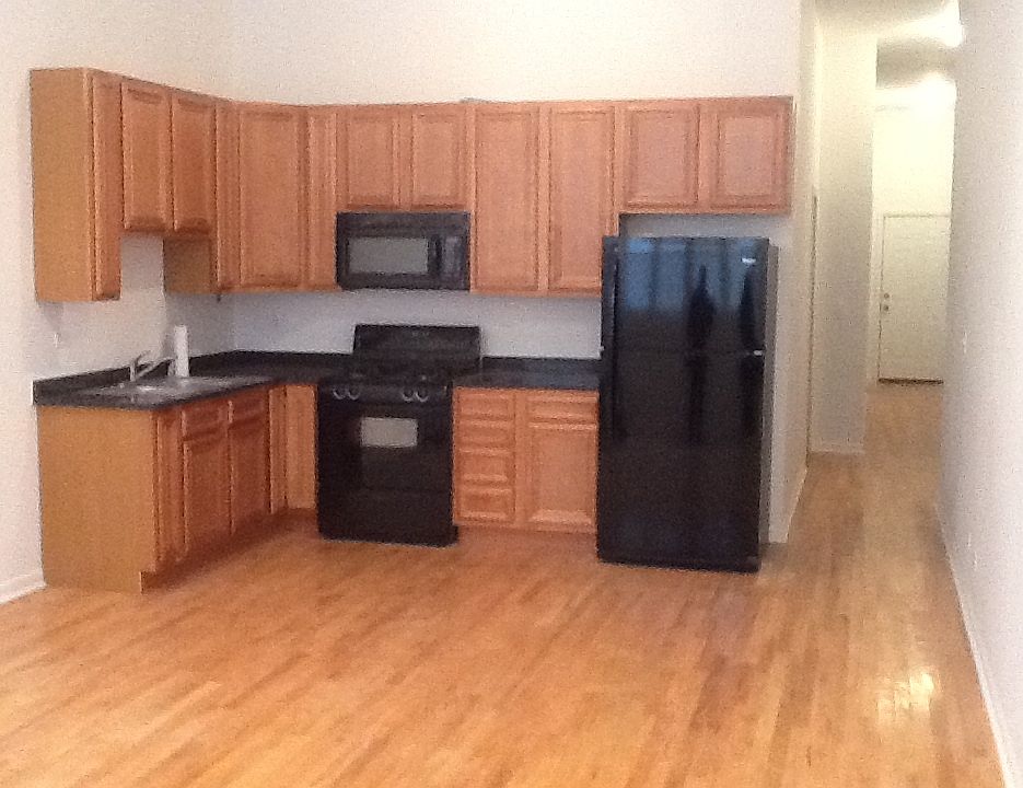 1st image of 2438 N Laramie Ave #1N