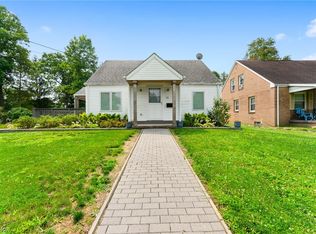 31 Clingan St, Hubbard, OH 44425