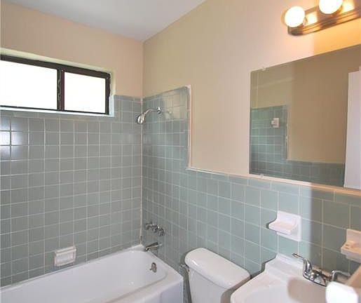 5th image of 5004 Live Oak St APT 109
