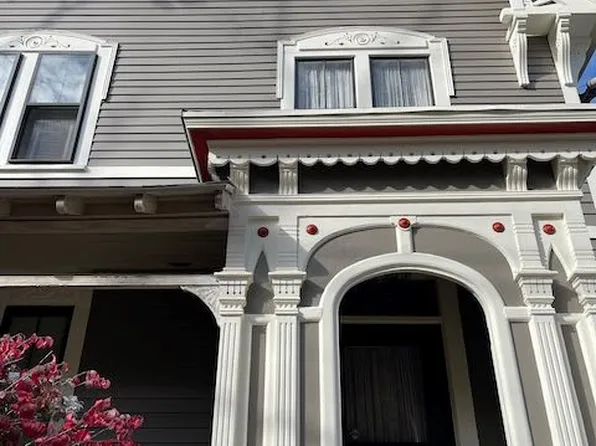 69 Adelaide Ave, Providence, RI 02907