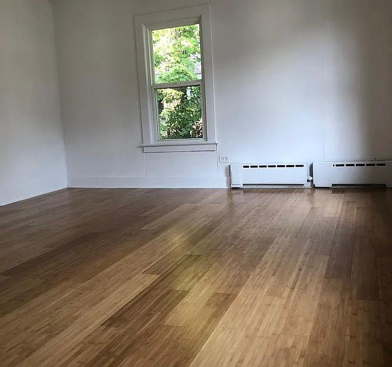 1st image of 209 Lincoln Ave #3