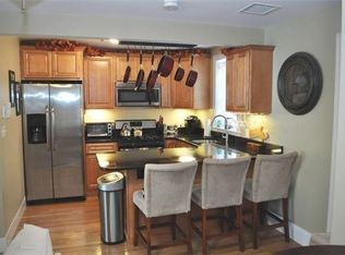 202 W 8th St #2, South Boston, MA 02127