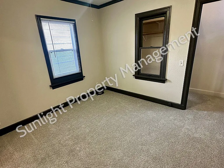 334 1/2 Yellowstone Ave — Photo 9