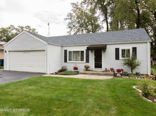 10117 S Eleanor Ave, Palos Hills, IL 60465