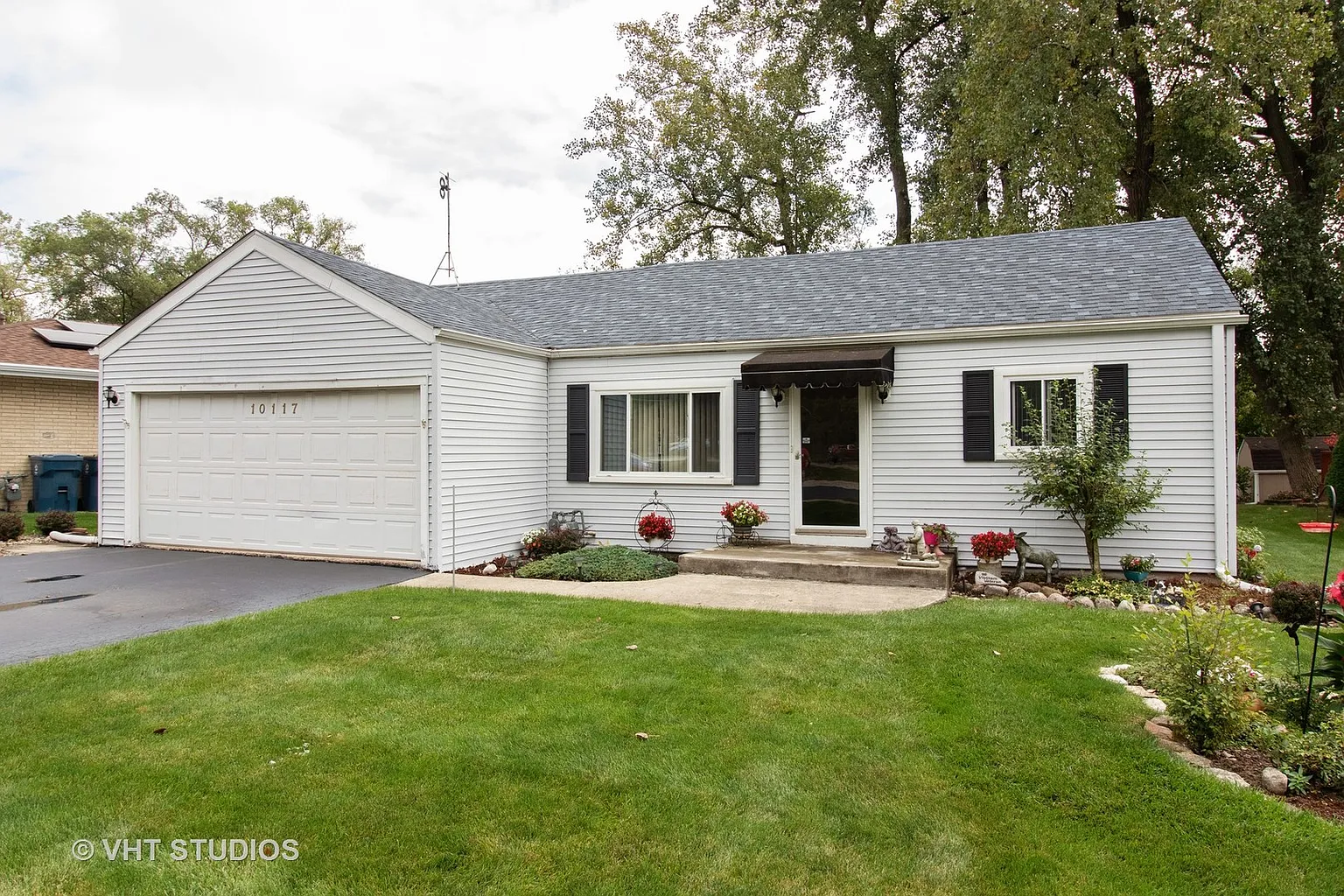 10117 S Eleanor Ave photo 1