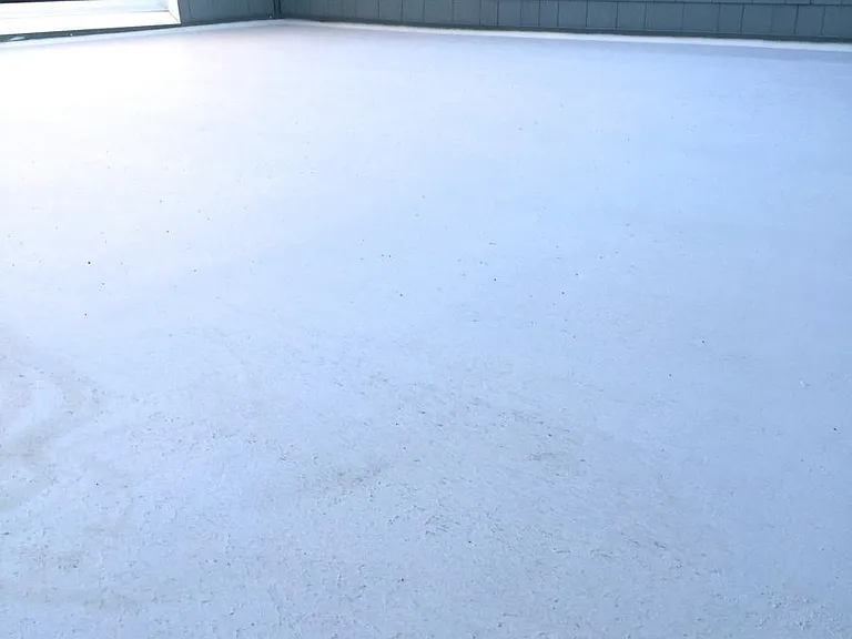 Rooftop Deck.