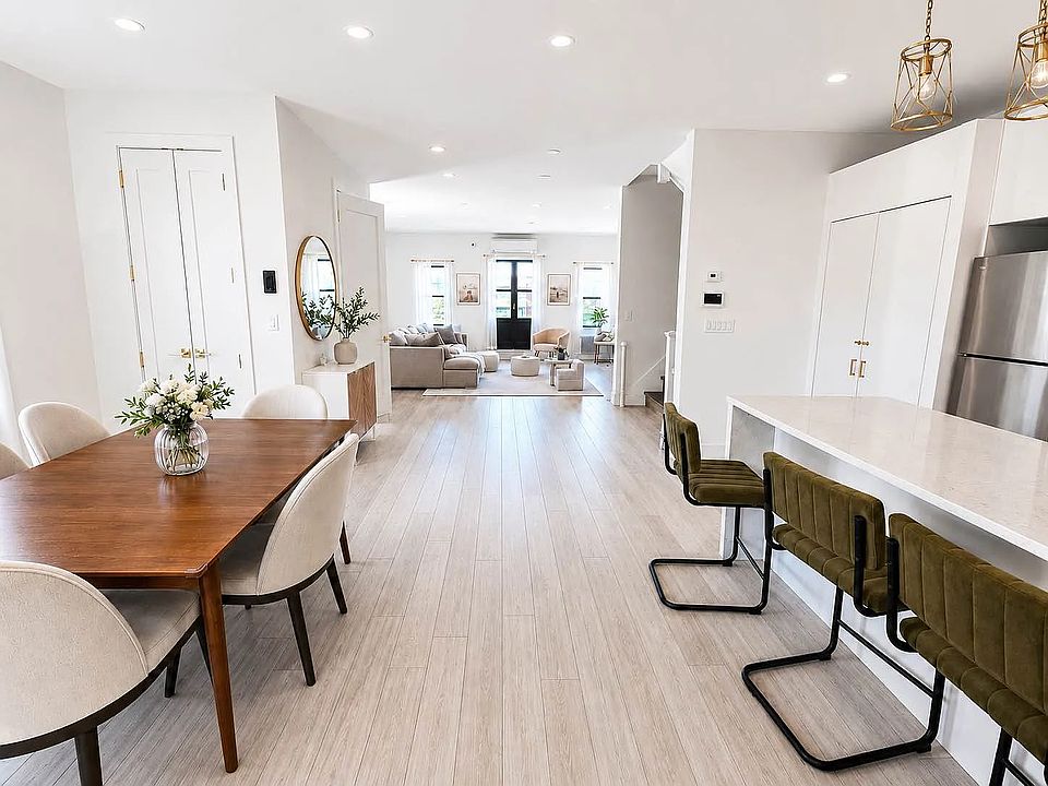 1st image of 1268 President St #2