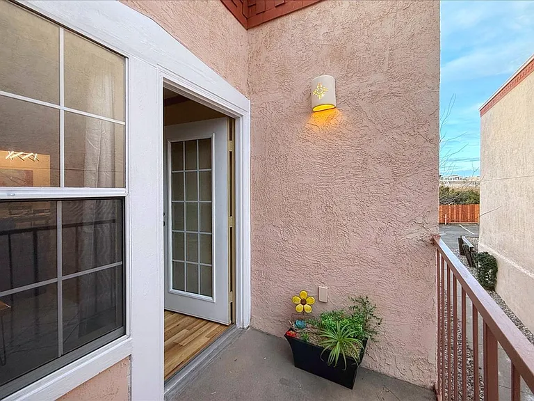 2501 W Zia Rd #204 — Photo 8