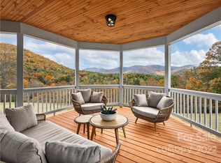 78 Riddle Rd, Swannanoa, NC 28778