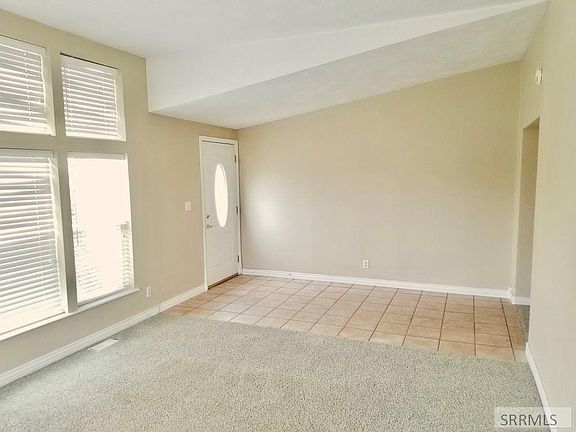 3rd image of 337 S Wheatfield Ln