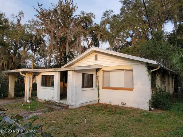 1305 HIGH Street, Palatka, FL 32177
