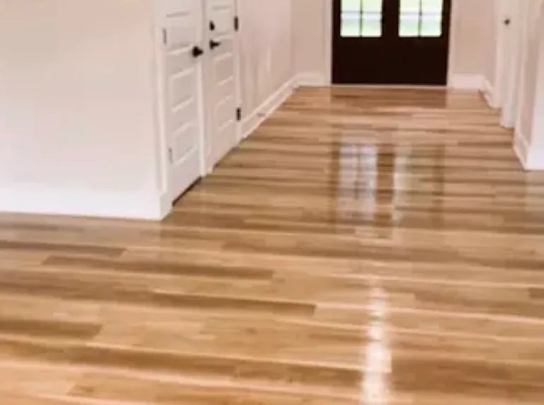 405 Norman Ct — Photo 2