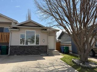 296 Cougar Way N, Lethbridge, AB T1H 6R5