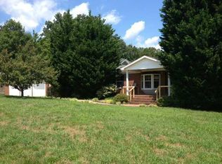 192 Paddock Rd, Union Grove, NC 28689