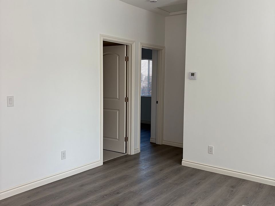 1st image of 415 E Camino Real St