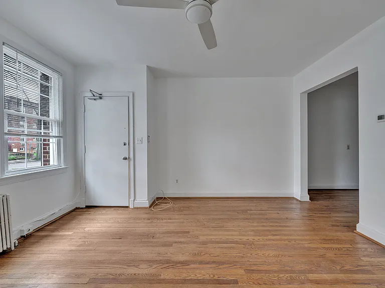 4500 Macarthur Blvd NW #1 — Photo 8