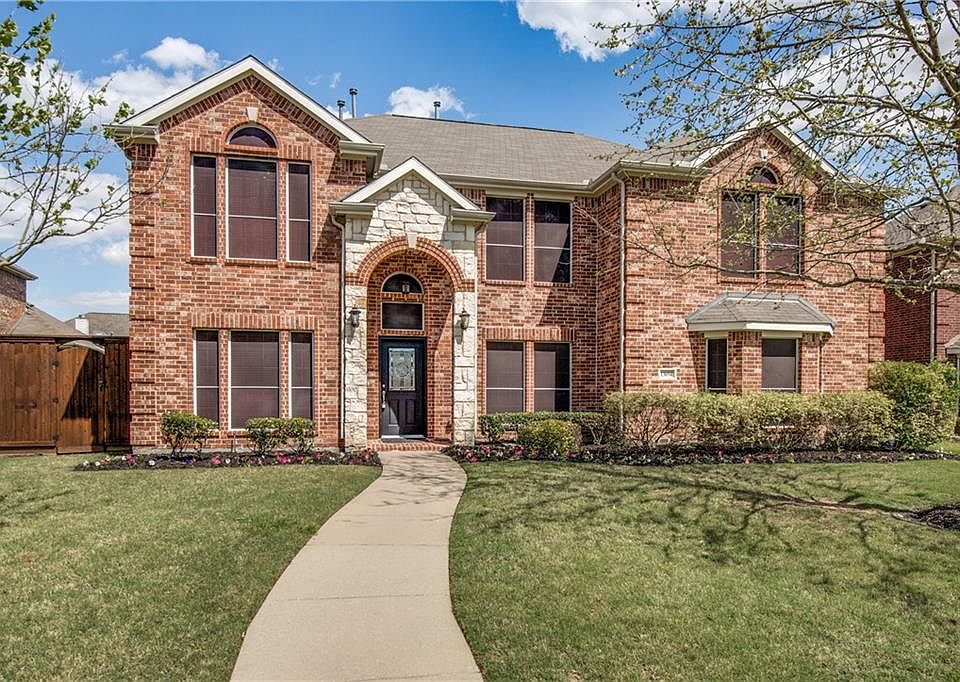 1st image of 13694 Plum Valley Dr