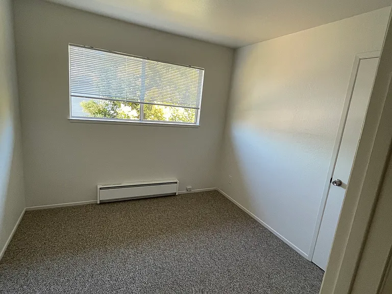 816 Riverside Ave #4 — Photo 9