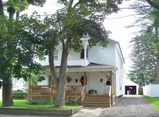 5 Spruce St, Gloversville, NY 12078