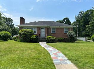 30 W High St, Valhalla, NY 10595